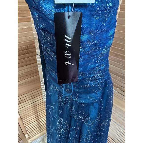 MXI  Juniors Homecoming/ Prom Blue Tulle Glitter Fit & Flare Dress Size 5 - Picture 5 of 9